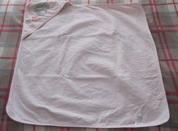 Cape de bain Adèle et Valentine NATTOU