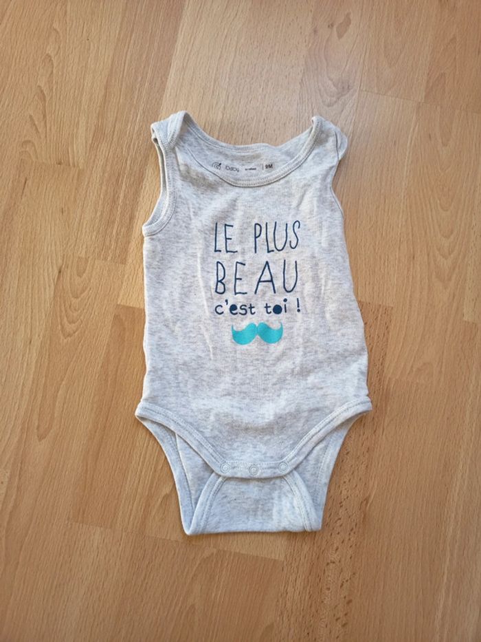 Body manches courtes 9 mois