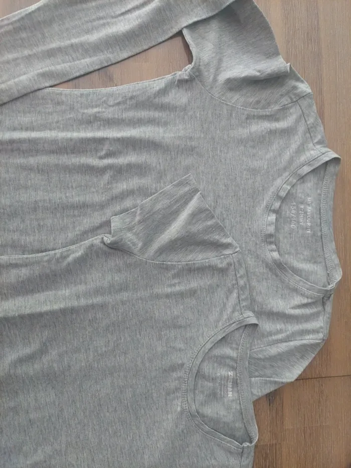 2 tee-shirts Zeeman 8/10 ans - photo numéro 3