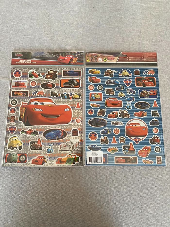 Lot de 2 paquets de 2 planches de stickers Cars Flash Mc Queen Disney Pixar
