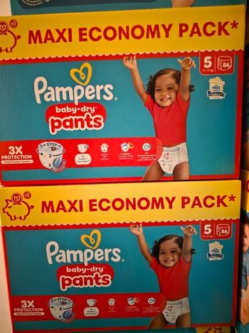 2 Pampers baby dry taille 5 pants