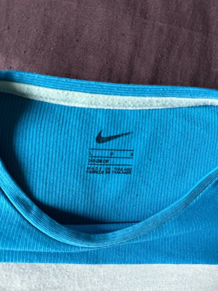 T-shirt Nike - photo numéro 2