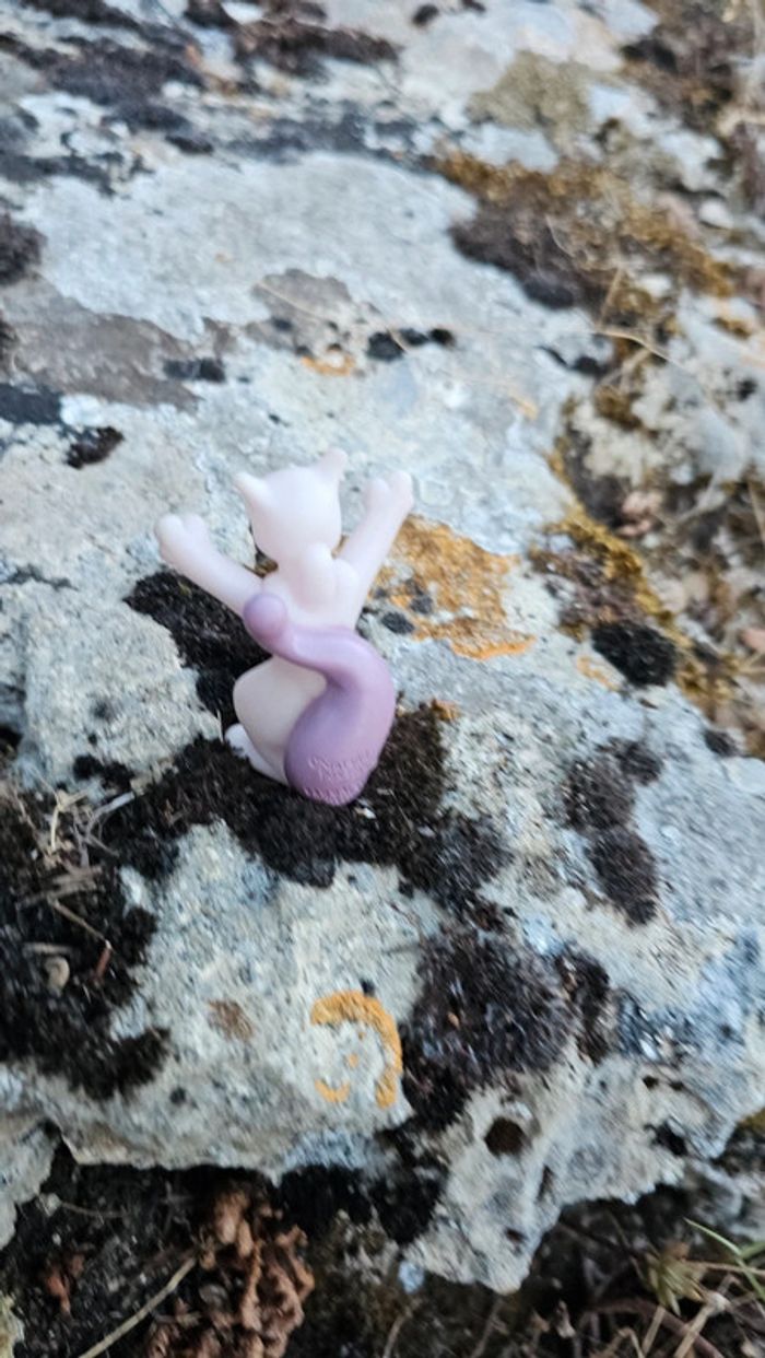 Super figurine Pokemon Nintendo finger puppet Mewtwo - photo numéro 4