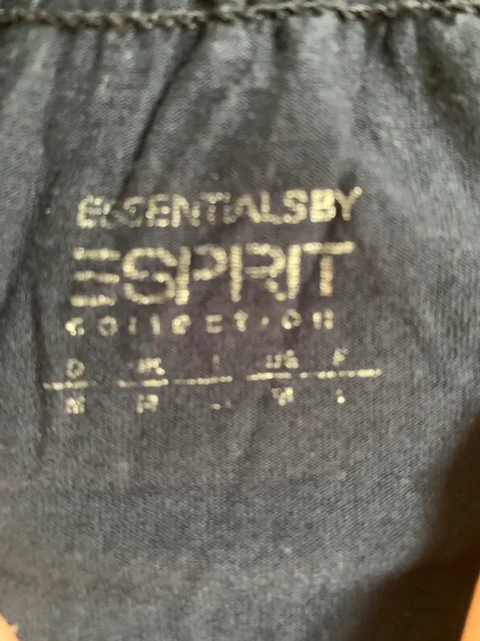 Tee shirt Esprit - photo numéro 2