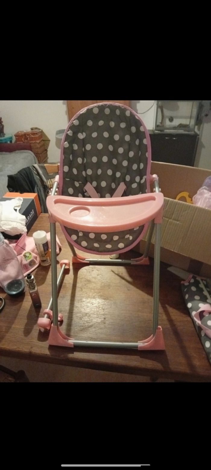 Jouet 2 en 1 balancelle et chaise haute pour poupee