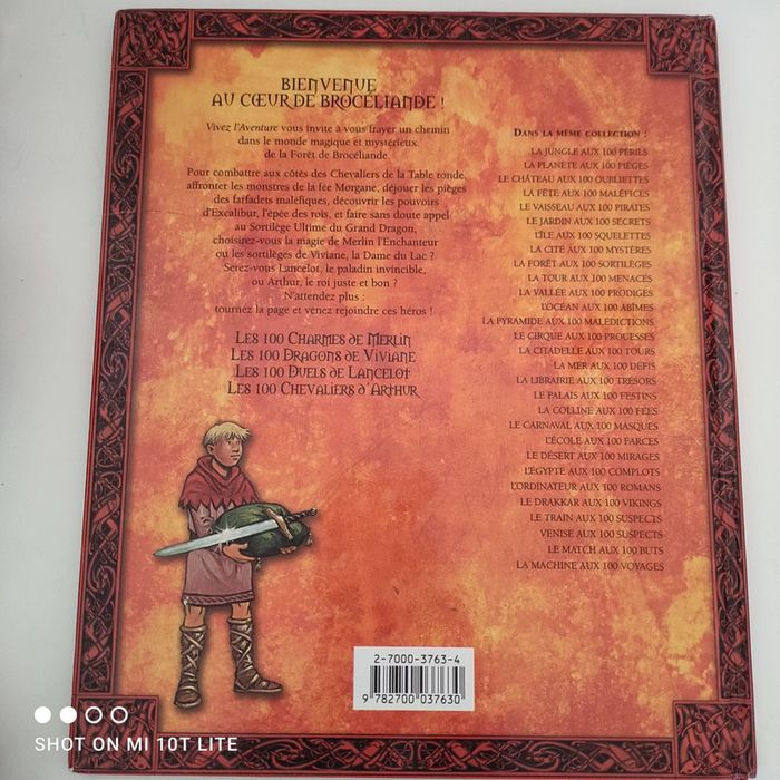 Livre jeux les 100 chevaliers d'Arthur - photo numéro 2