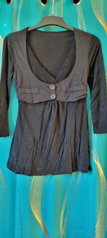 Blouse effet chemisier T38