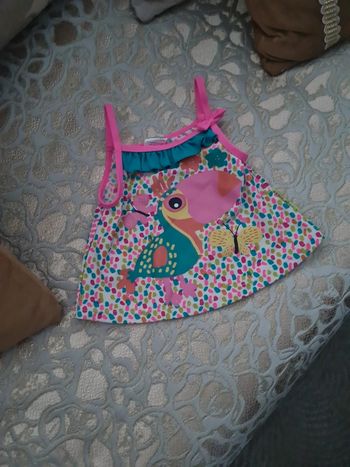 Maillot Debardeur tropical 9 mois très bon etat