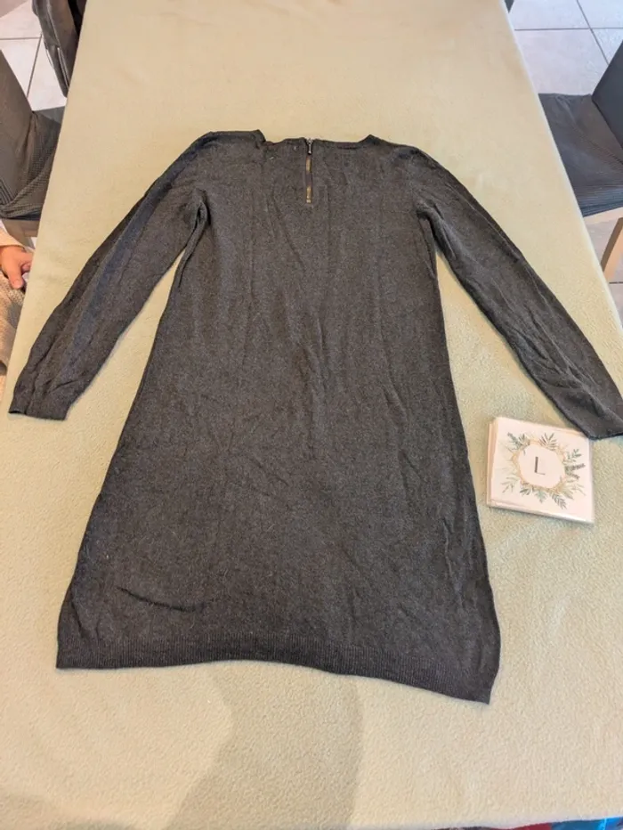 Robe grise foncée L - photo numéro 4