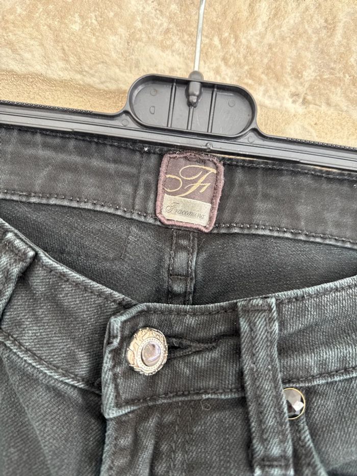 Jean droit noir Fracomina Taille 36 - 13 € - photo numéro 3