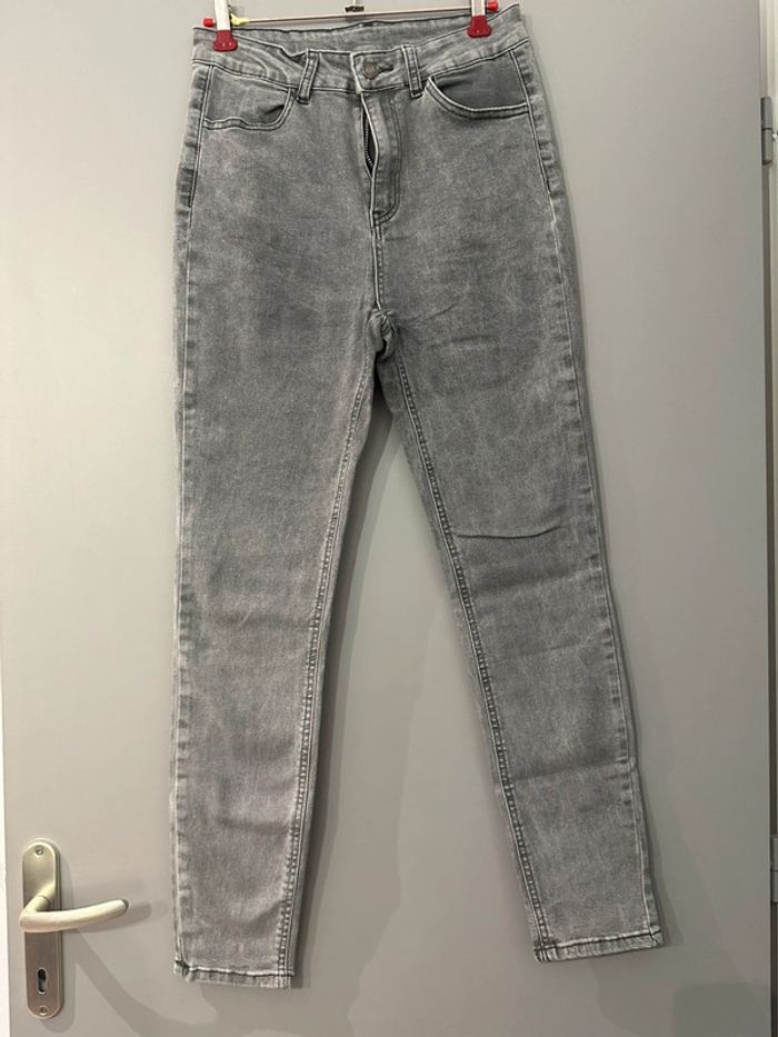 Jean skinny taille S Shein