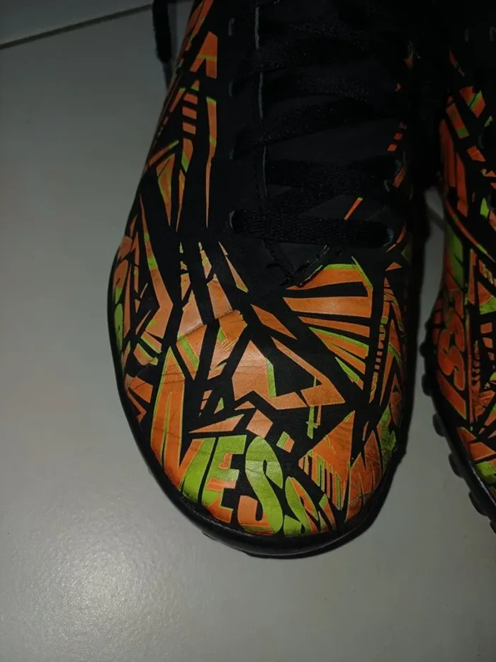 Superbes chaussures de Crampons stabilisés pointure 34 - photo numéro 2