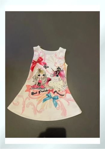 Très jolie robe licorne 2 ans