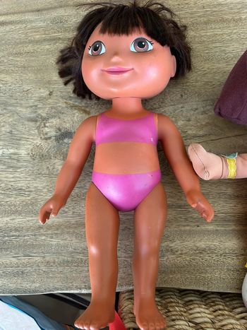 Lot dora l exploratrice