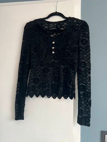 Blouse dentelle noir