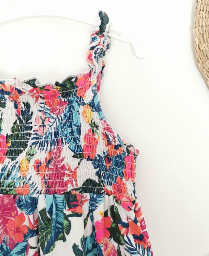 Robe d'été tropicale fleurie perroquet volantée et smockée C&A 5 Ans - photo numéro 7