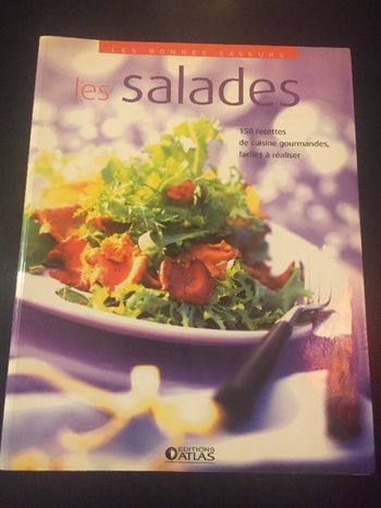 Gros livre de recettes: salades