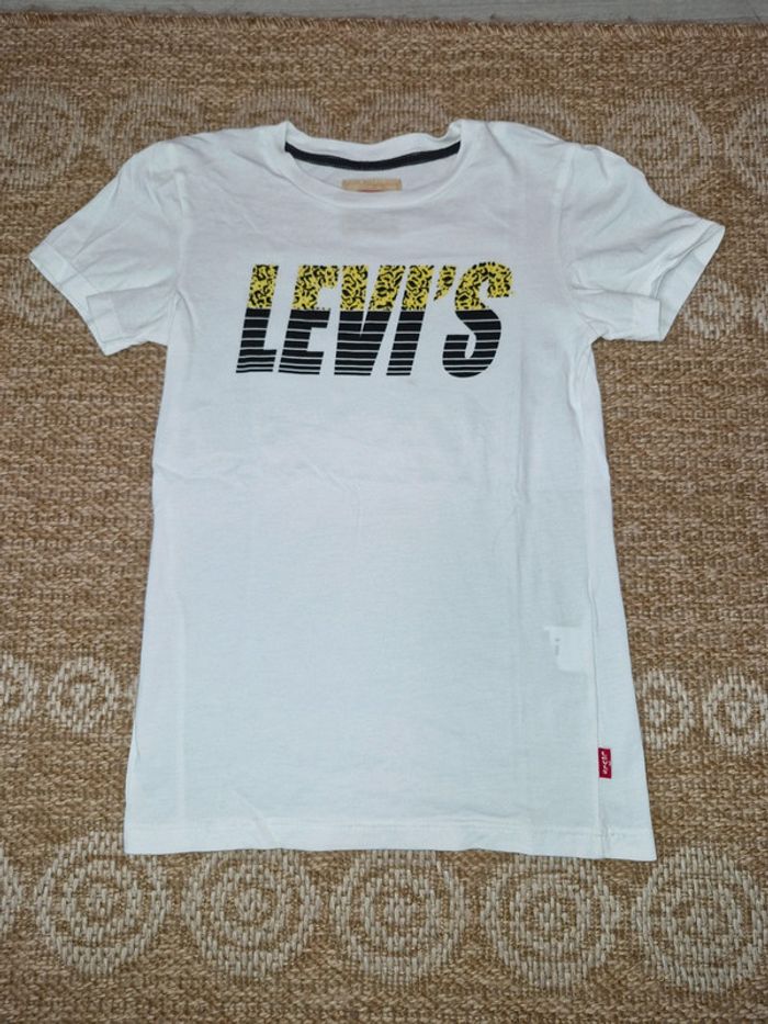 Tee-shirt levi's 10 ans