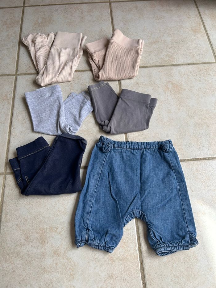 Lot de pantalon bébé fille - photo numéro 1