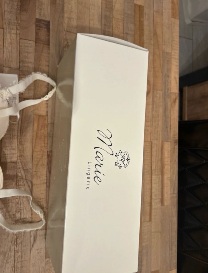 Guêpière - photo numéro 5