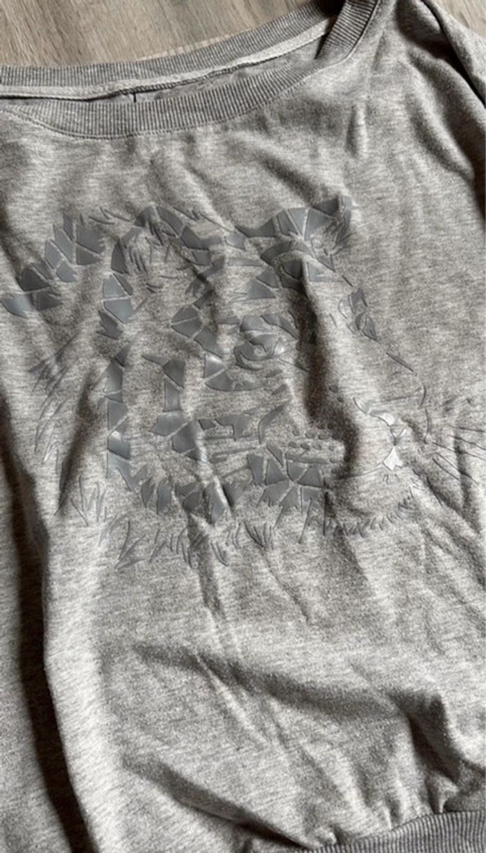 Pull gris - photo numéro 2