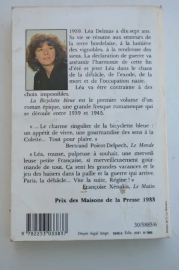 Régine Deforges - La bicyclette bleue - photo numéro 2