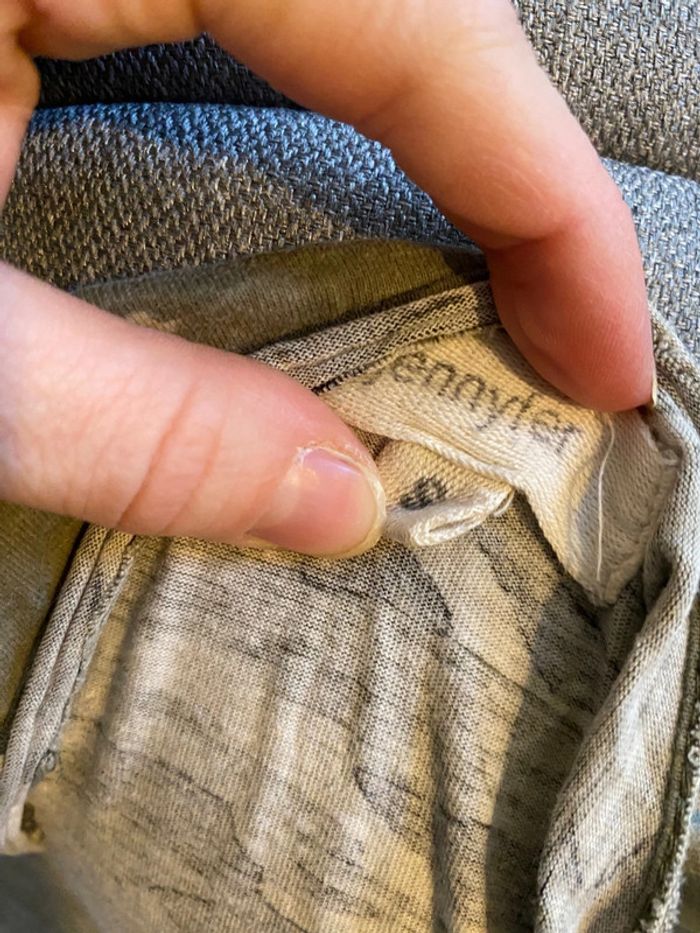 Tee-shirt taille s - photo numéro 3