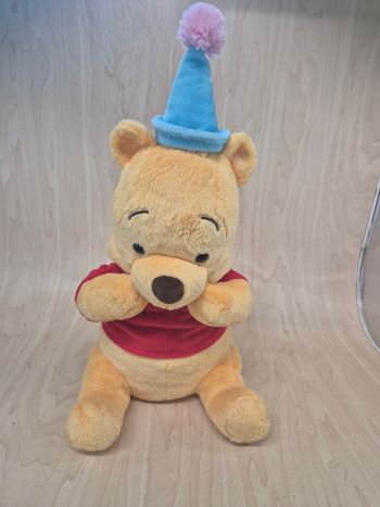 Peluche Winnie l'ourson Ichibankuji "Winnie the Pooh 95th anniversary"