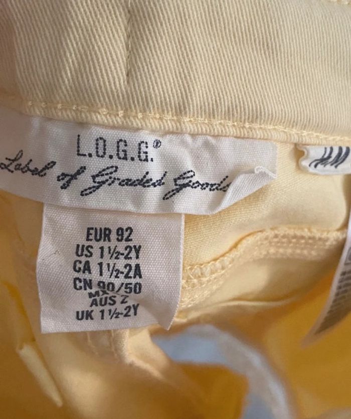 Short marque H&M taille 2 ans - photo numéro 2