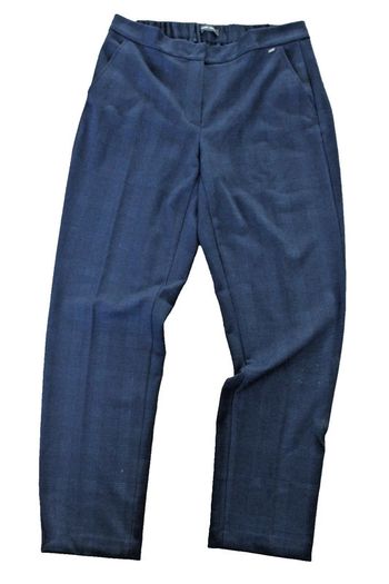 pantalon de ville  marque Gerry weber taille indiquée 42 peut aller a un petit 44