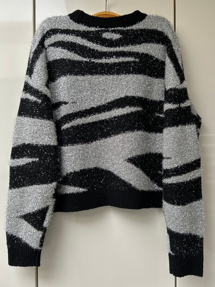 Pull noir et argenté Primark - Taille S - photo numéro 3