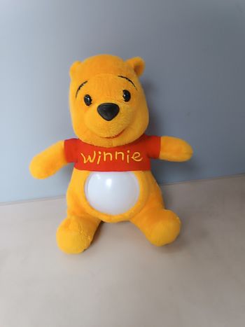 Veilleuse peluche Winnie l ourson