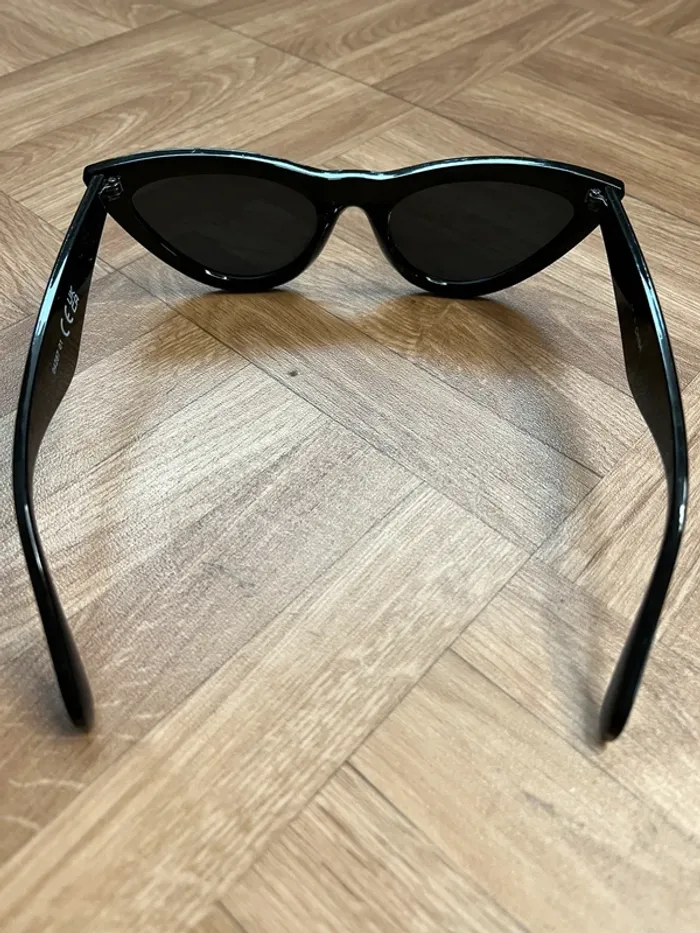 Lunettes de soleil à œil de chat cat eye - photo numéro 4