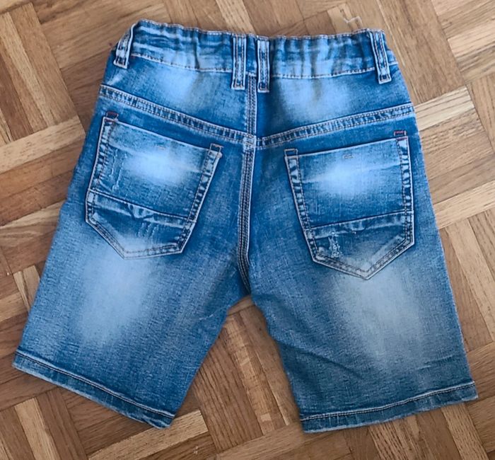 Ensemble short et 2 tee shirt 8ans - photo numéro 5