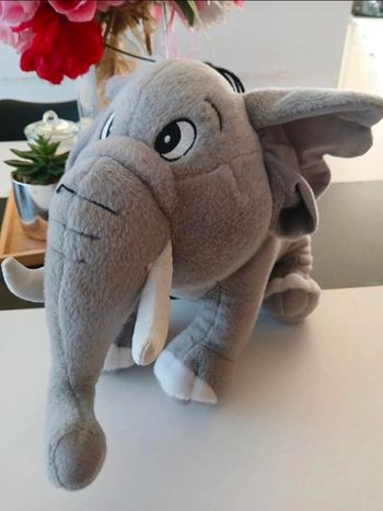 Peluche éléphant 