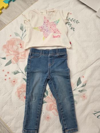Ensemble jean's + tee-shirt Levis