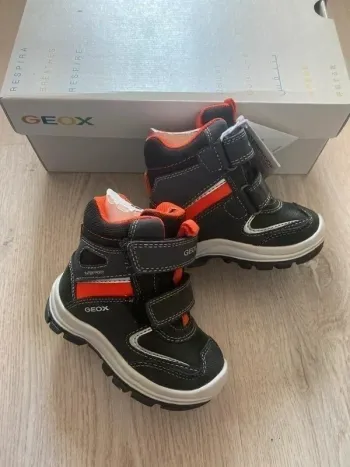 Bottines après-ski Geox Flanfil Waterproof pointure 20 Neuve