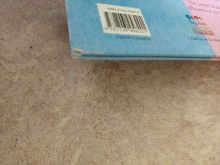 Livre c'est pas moi - photo numéro 4