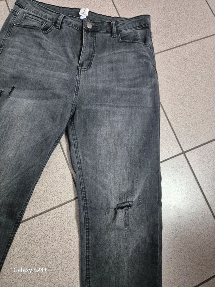 Jean femme taille 42 - photo numéro 4