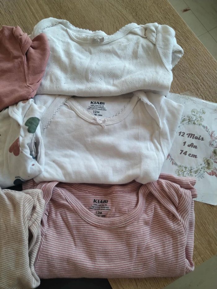 Lot de 6 bodies ml ( 12 mois ) - photo numéro 2