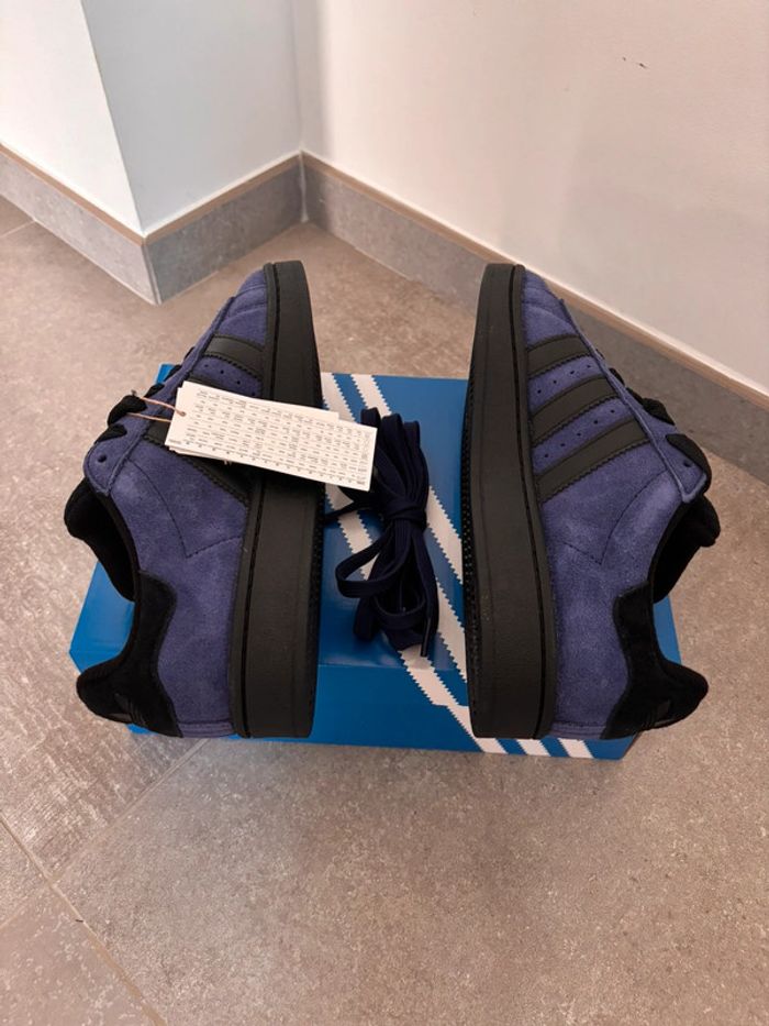 Baskets Adidas Originals Campus neuves Taille 42 2/3 - photo numéro 5
