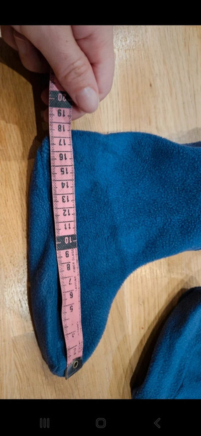 Sur chaussettes - photo numéro 4