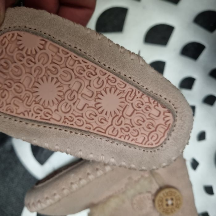 boots UGG taille 16 - photo numéro 4