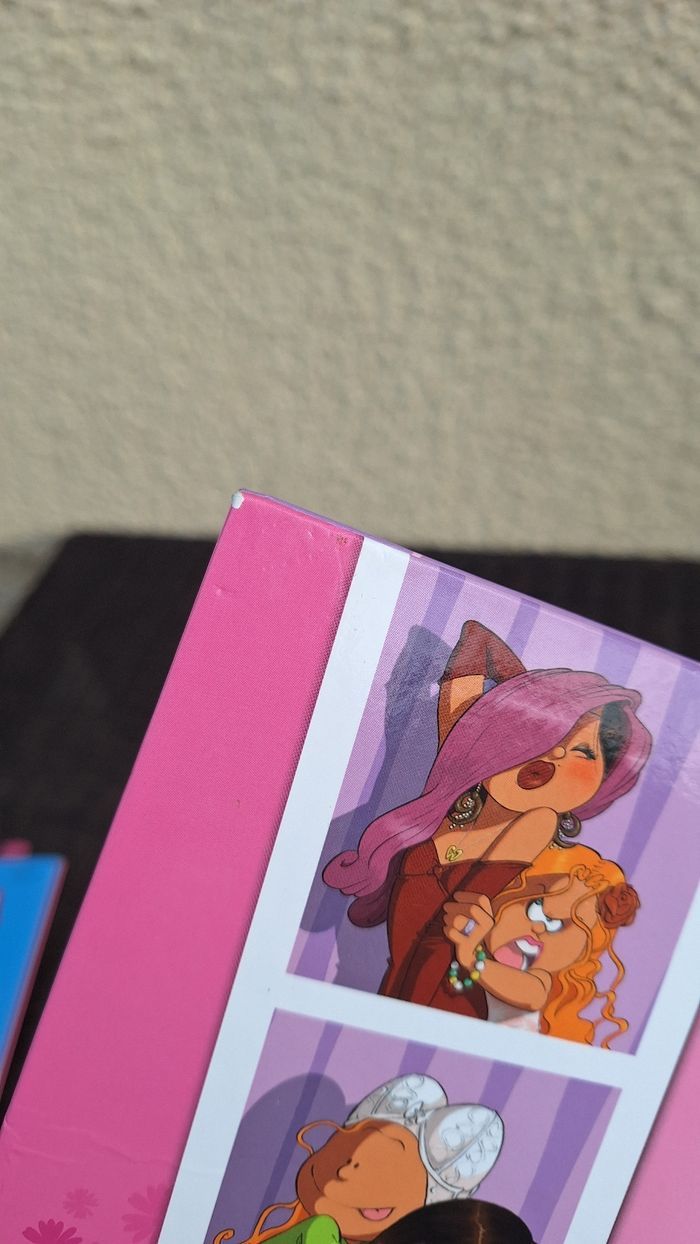 📚 Lot de 3 BD " Les Sisters " - photo numéro 10