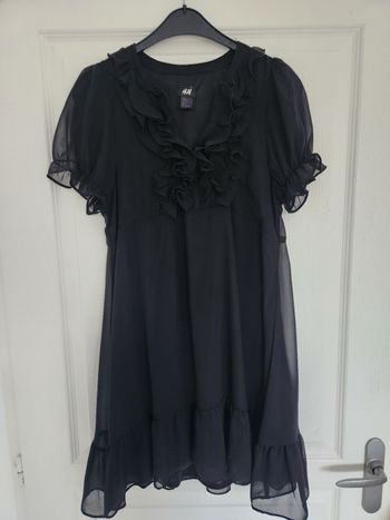 Robe noire courte en voile (doublée)