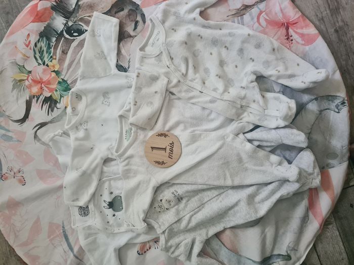 Pyjama 1 mois
