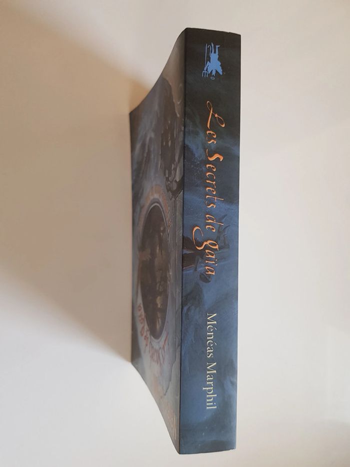 Ménéas Marphil (Auteur) La fabuleuse histoire des lunes de Pandor - Tome 3 : Les secrets de Gaia - photo numéro 4