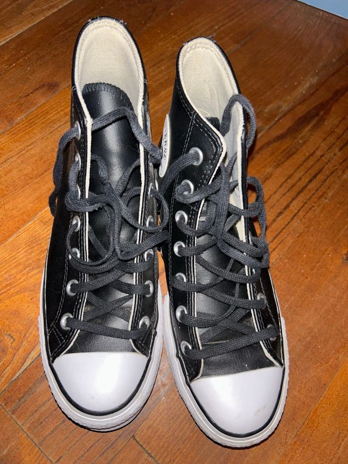 Converse en cuir - photo numéro 3