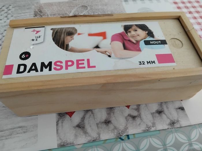 boite de pion jeu de dame - photo numéro 2
