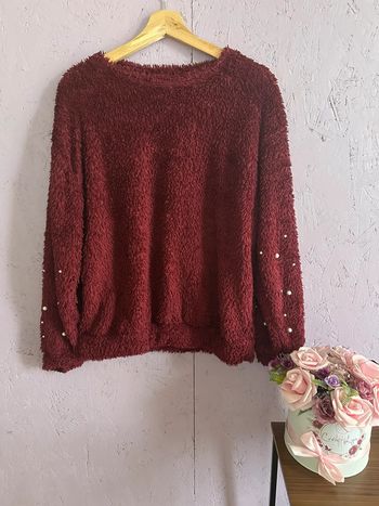 Pull rouge douillet avec perles SHEIN